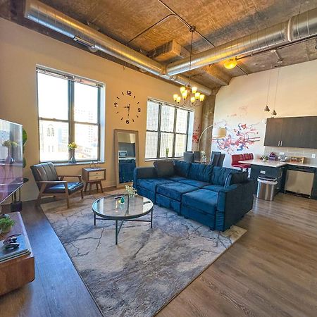 Mccormick Place 3Br Luxury Penthouse Duplex With Personal Rooftop And Optional Parking For 8 Guests In Chicago South Loop Чикаго Экстерьер фото