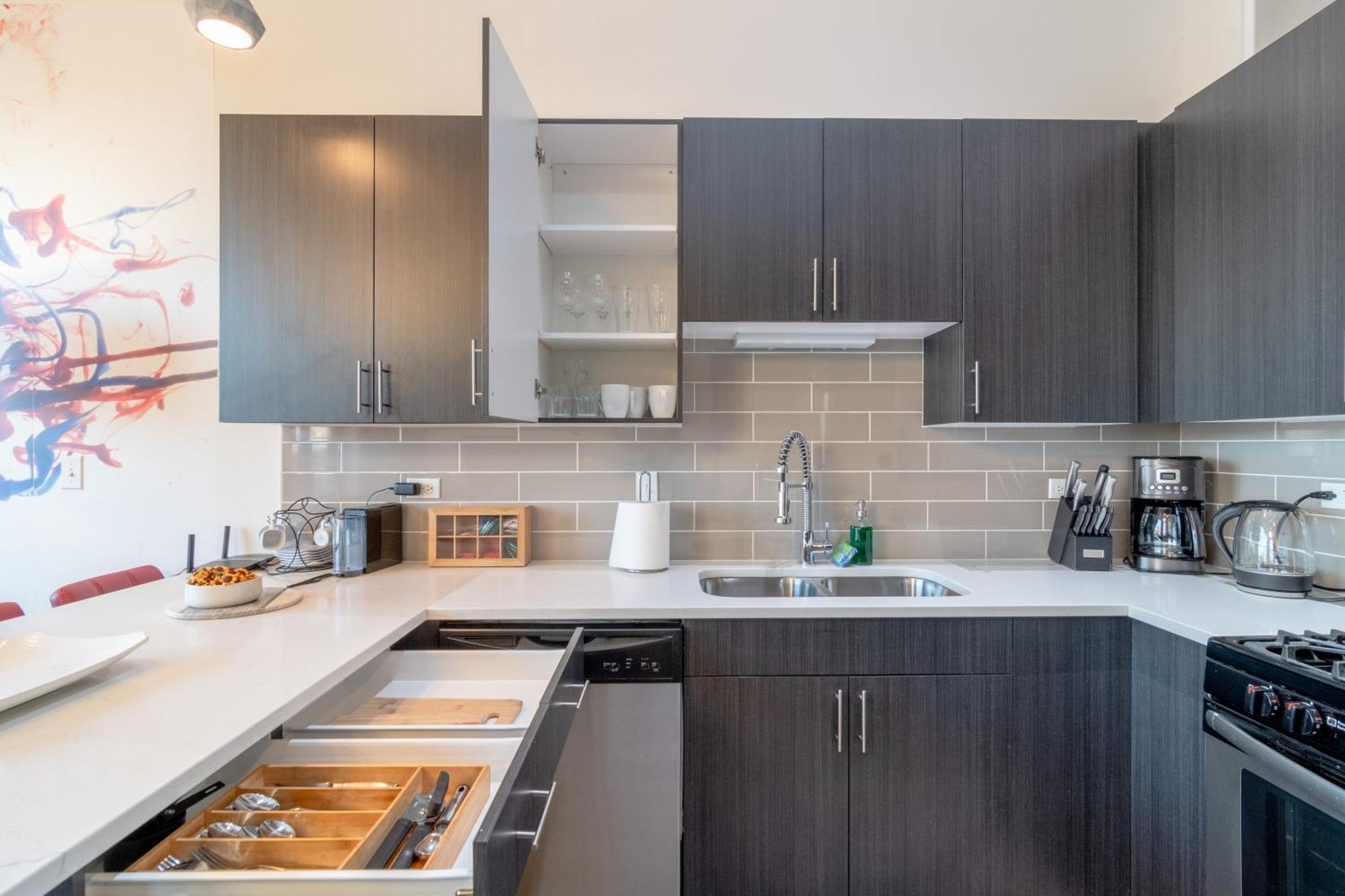 Mccormick Place 3Br Luxury Penthouse Duplex With Personal Rooftop And Optional Parking For 8 Guests In Chicago South Loop Чикаго Экстерьер фото