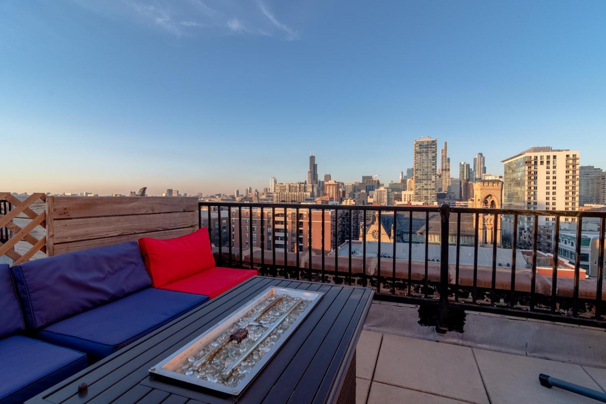 Mccormick Place 3Br Luxury Penthouse Duplex With Personal Rooftop And Optional Parking For 8 Guests In Chicago South Loop Чикаго Экстерьер фото